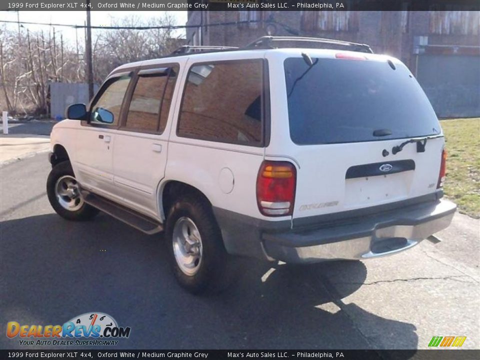 1999 Ford Explorer XLT 4x4 Oxford White / Medium Graphite Grey Photo #2