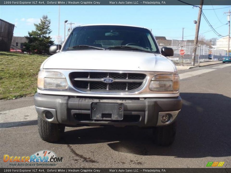 1999 Ford Explorer XLT 4x4 Oxford White / Medium Graphite Grey Photo #10