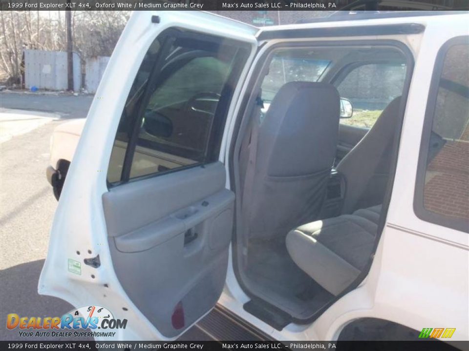 1999 Ford Explorer XLT 4x4 Oxford White / Medium Graphite Grey Photo #13