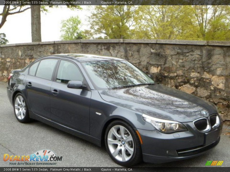 Front 3/4 View of 2008 BMW 5 Series 535i Sedan Photo #1