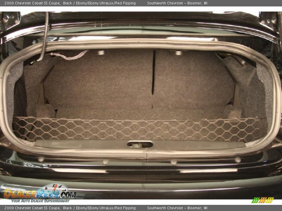 2009 Chevrolet Cobalt SS Coupe Trunk Photo #12