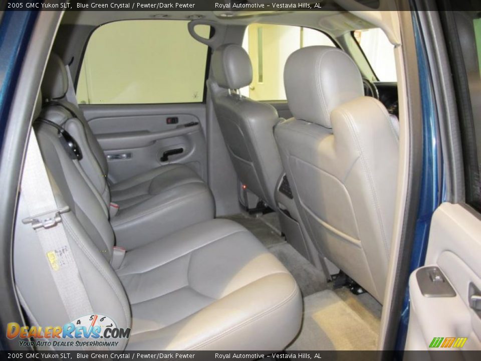 Pewter/Dark Pewter Interior - 2005 GMC Yukon SLT Photo #8