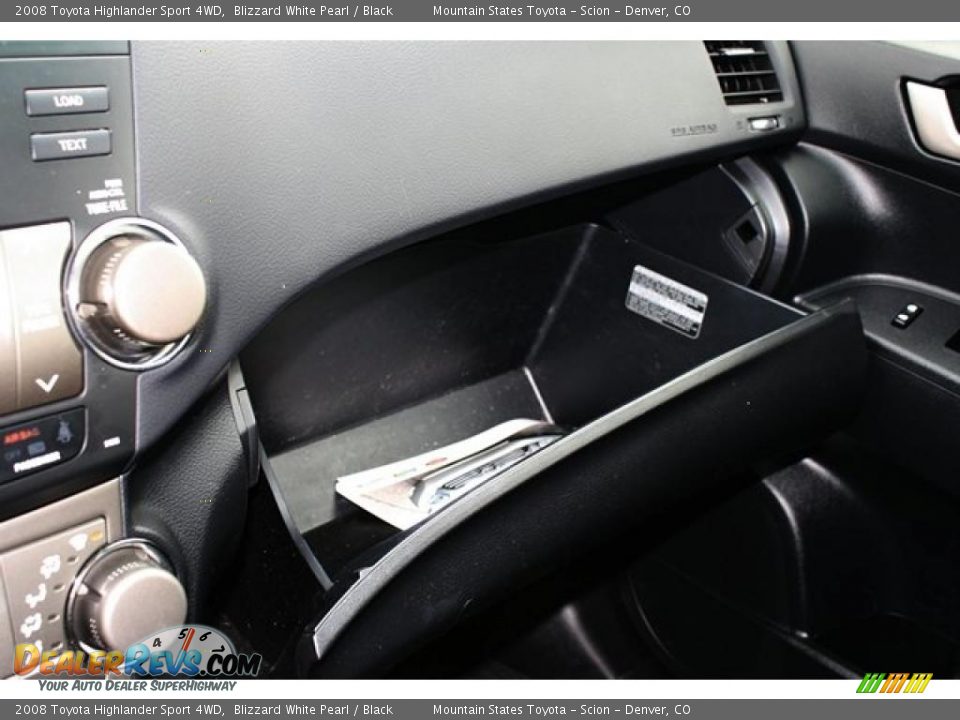 2008 Toyota Highlander Sport 4WD Blizzard White Pearl / Black Photo #26