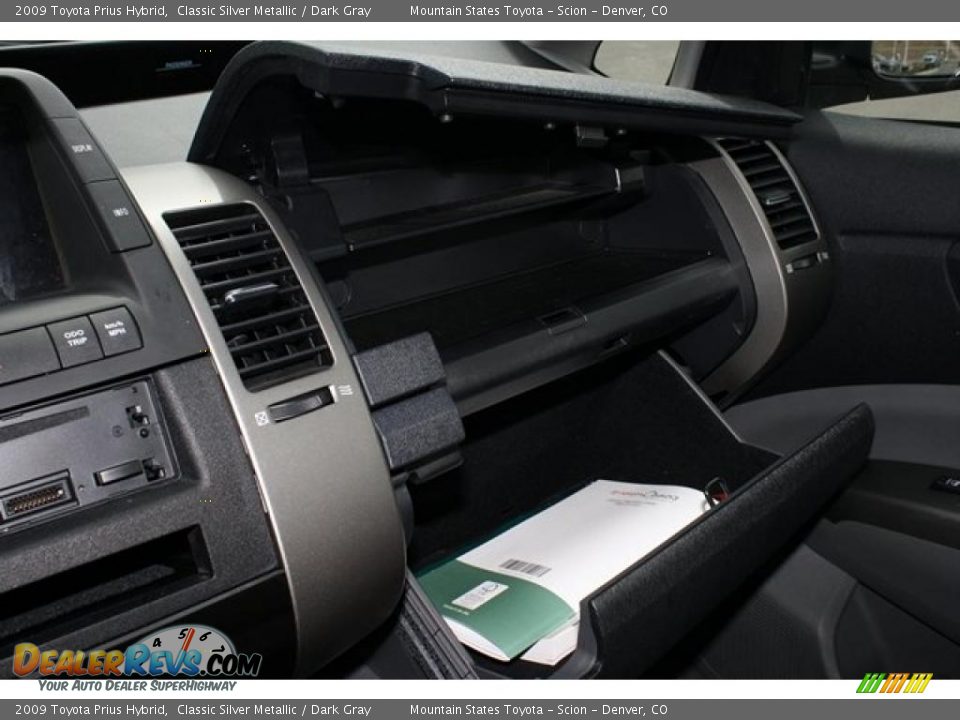 2009 Toyota Prius Hybrid Classic Silver Metallic / Dark Gray Photo #24