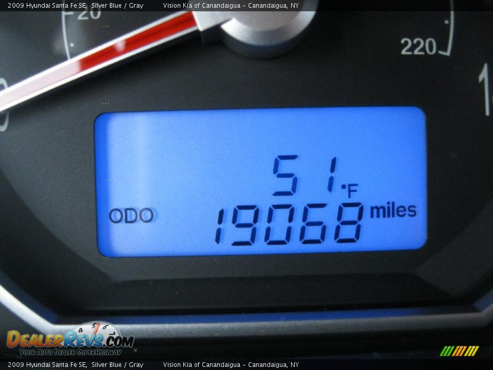 2009 Hyundai Santa Fe SE Silver Blue / Gray Photo #3