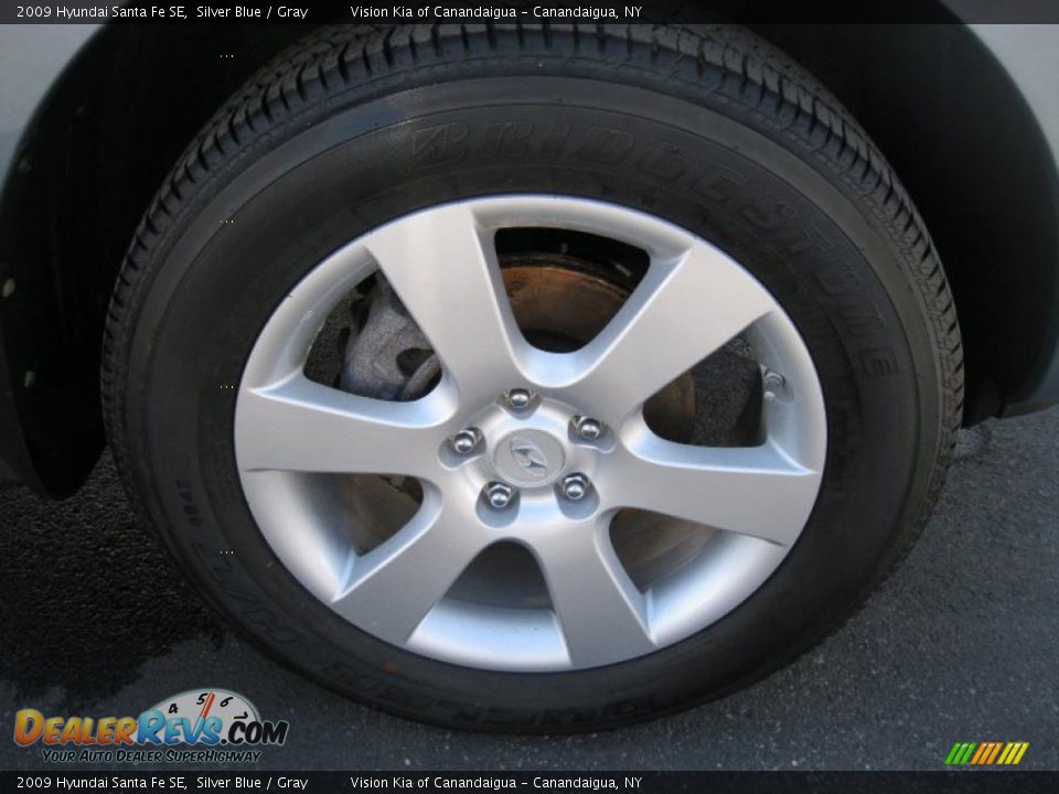 2009 Hyundai Santa Fe SE Wheel Photo #4
