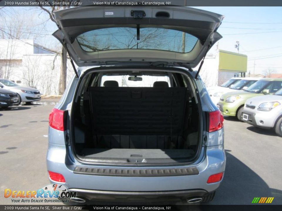 2009 Hyundai Santa Fe SE Silver Blue / Gray Photo #6