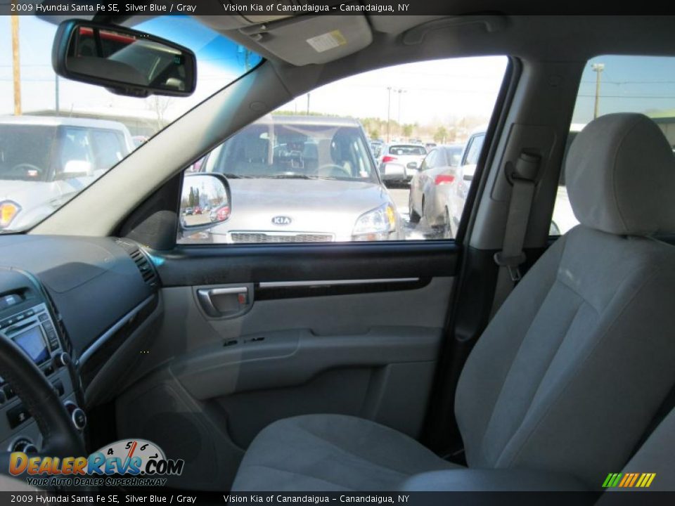 2009 Hyundai Santa Fe SE Silver Blue / Gray Photo #7