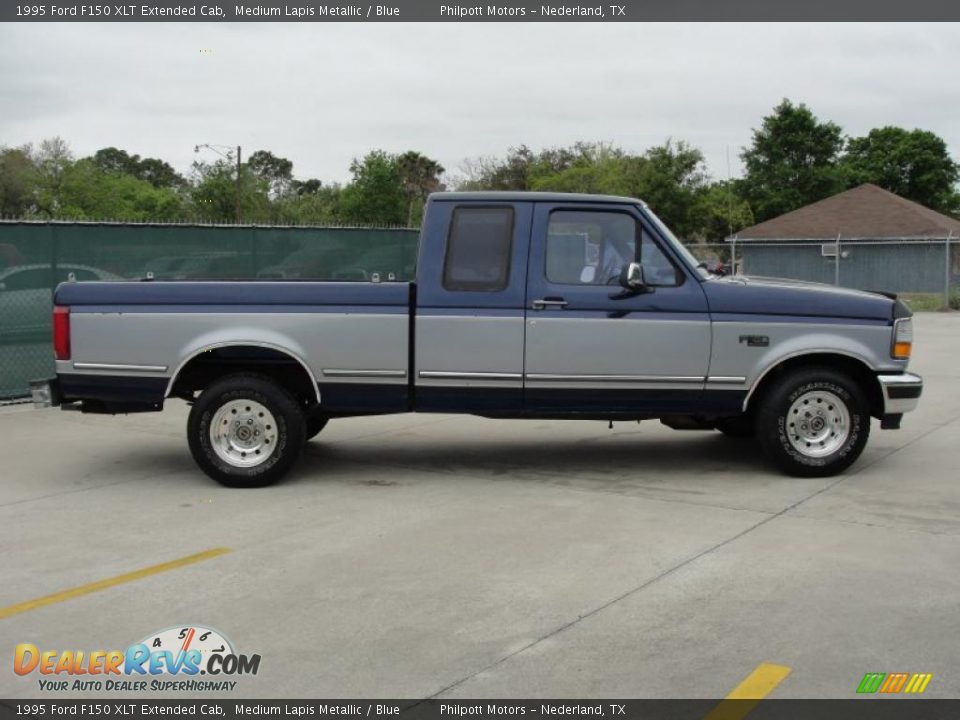 Medium Lapis Metallic 1995 Ford F150 XLT Extended Cab Photo #2