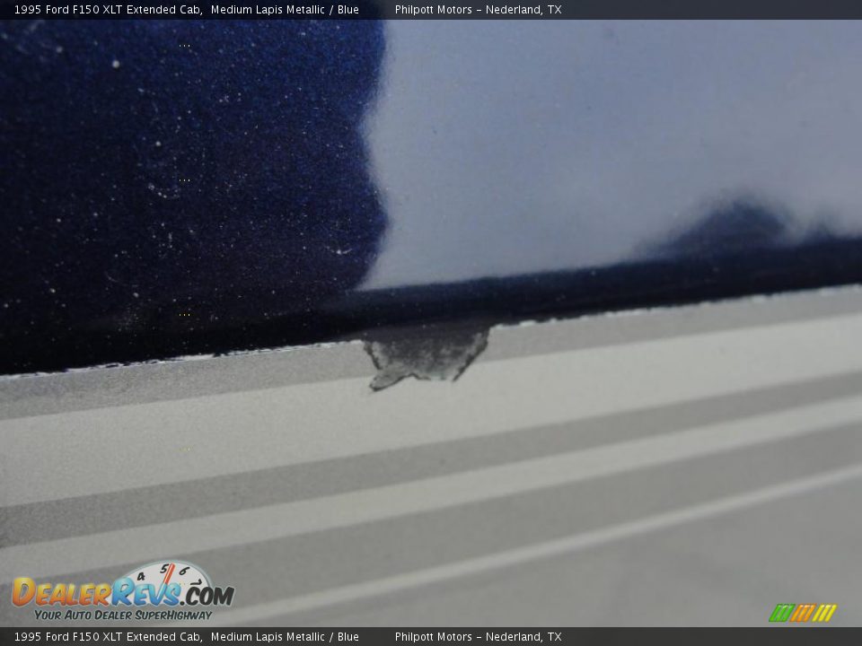 1995 Ford F150 XLT Extended Cab Medium Lapis Metallic / Blue Photo #22