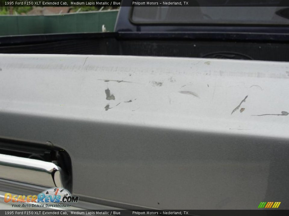 1995 Ford F150 XLT Extended Cab Medium Lapis Metallic / Blue Photo #29