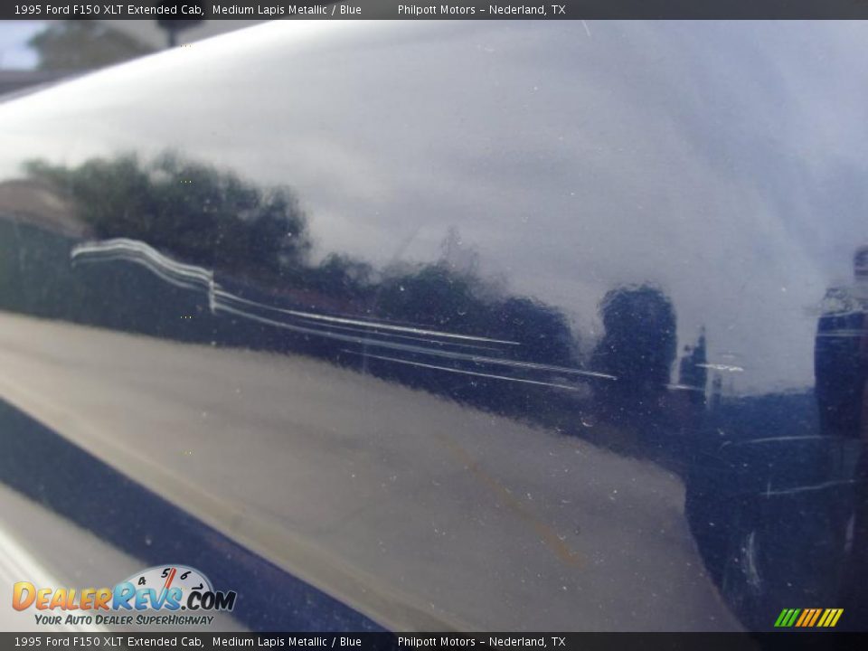 1995 Ford F150 XLT Extended Cab Medium Lapis Metallic / Blue Photo #34