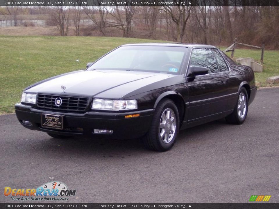 Front 3/4 View of 2001 Cadillac Eldorado ETC Photo #3