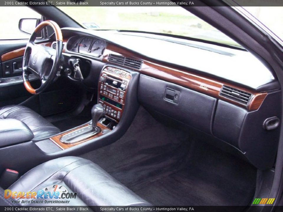 Dashboard of 2001 Cadillac Eldorado ETC Photo #34