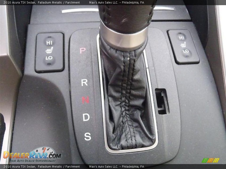 2010 Acura TSX Sedan Shifter Photo #30