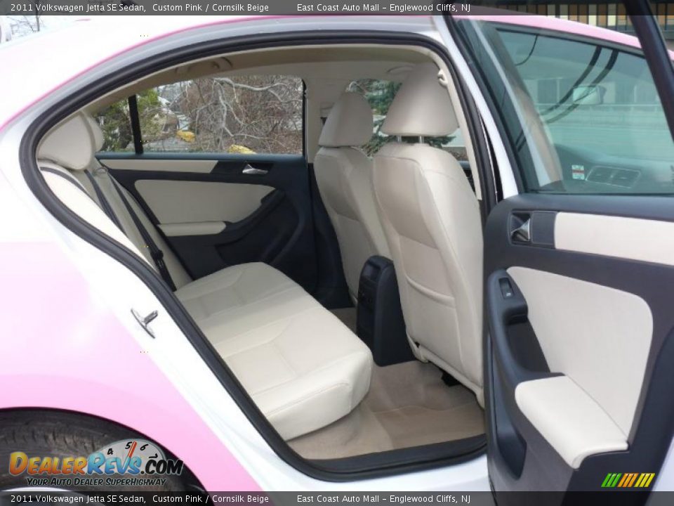 2011 Volkswagen Jetta SE Sedan Custom Pink / Cornsilk Beige Photo #12