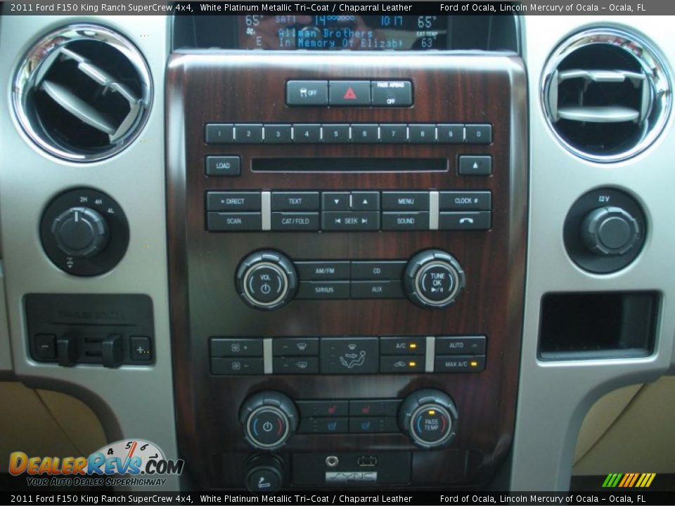 Controls of 2011 Ford F150 King Ranch SuperCrew 4x4 Photo #10