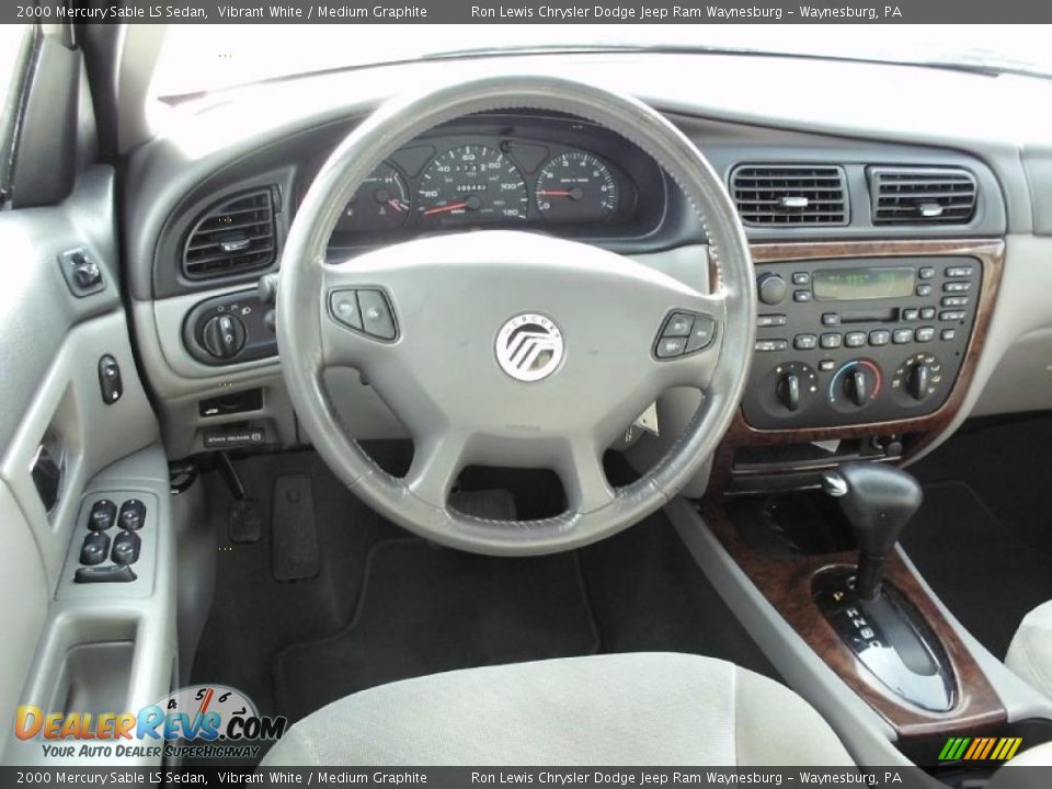 Dashboard of 2000 Mercury Sable LS Sedan Photo #15