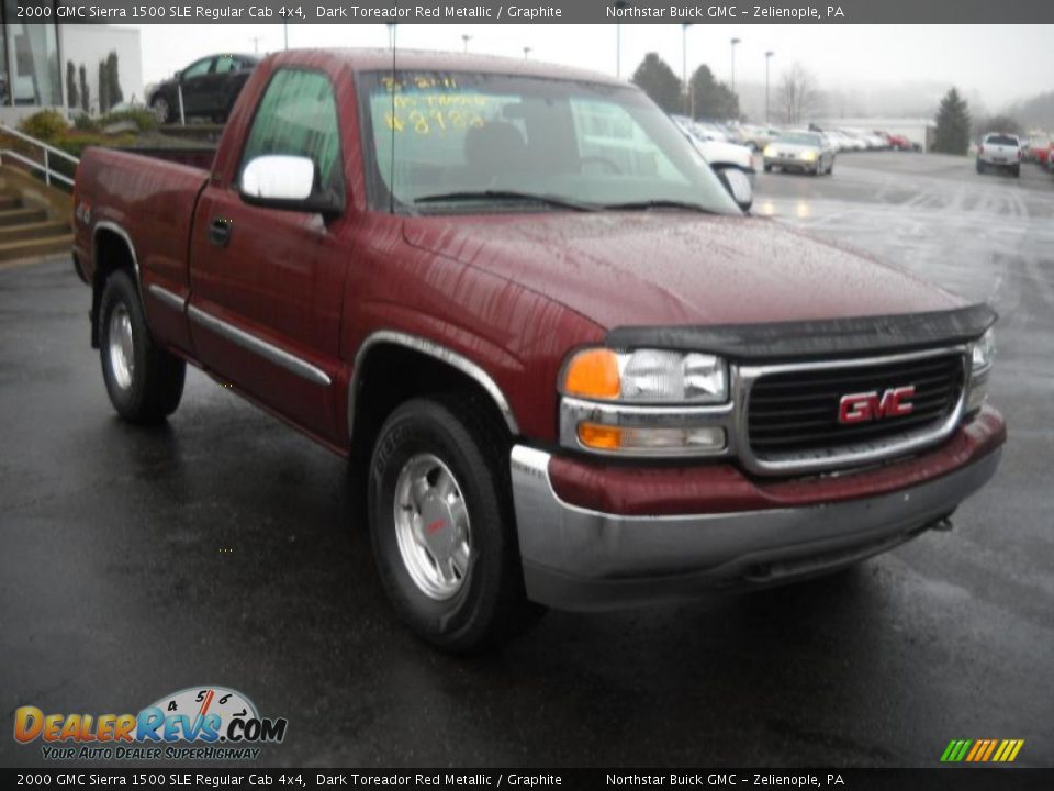 2000 GMC Sierra 1500 SLE Regular Cab 4x4 Dark Toreador Red Metallic / Graphite Photo #2