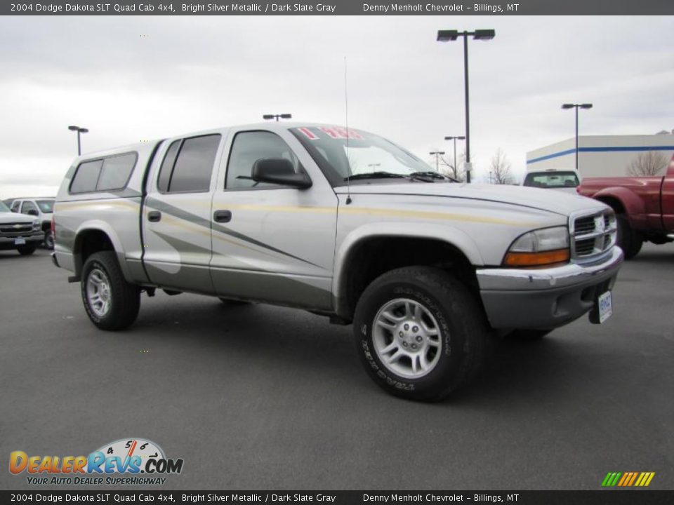 2004 Dodge Dakota SLT Quad Cab 4x4 Bright Silver Metallic / Dark Slate Gray Photo #4