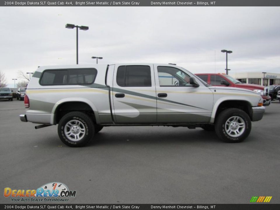 2004 Dodge Dakota SLT Quad Cab 4x4 Bright Silver Metallic / Dark Slate Gray Photo #5