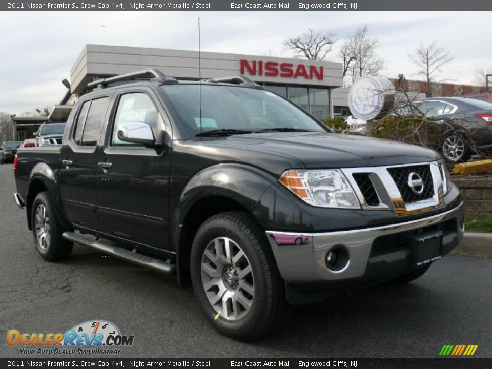 2011 Nissan frontier 4x4 crew cab #8