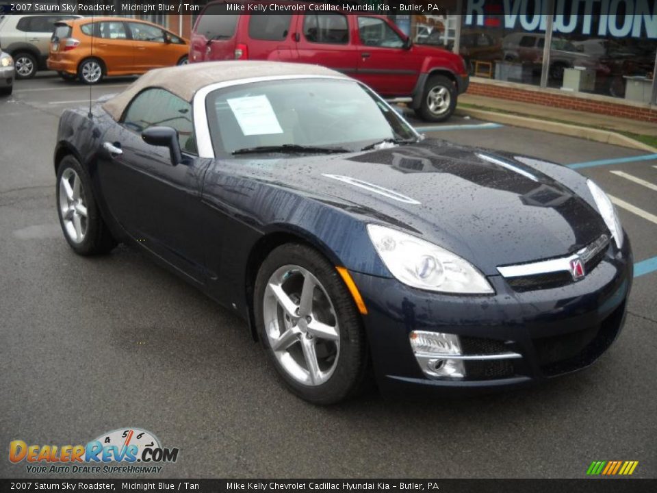 Front 3/4 View of 2007 Saturn Sky Roadster Photo #1