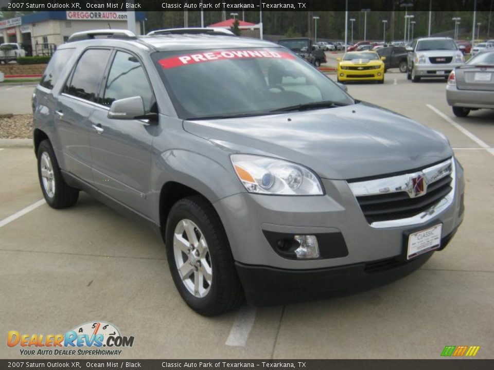 2007 Saturn Outlook XR Ocean Mist / Black Photo #7