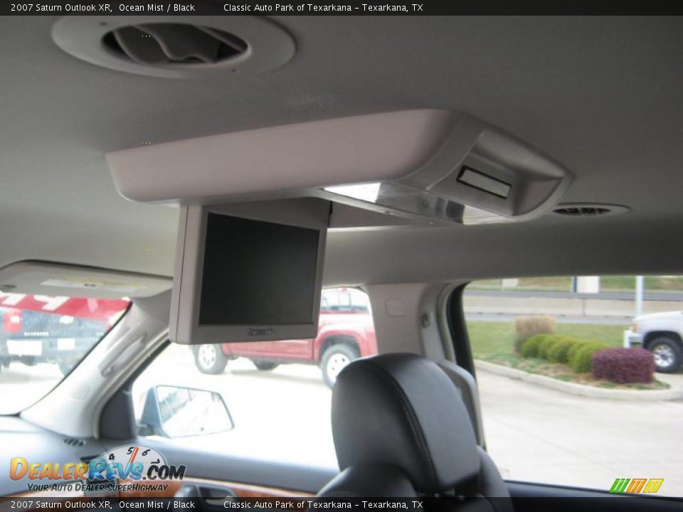 2007 Saturn Outlook XR Ocean Mist / Black Photo #13