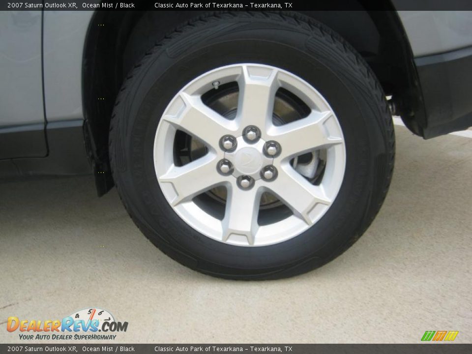 2007 Saturn Outlook XR Wheel Photo #23