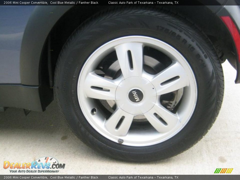 2006 Mini Cooper Convertible Cool Blue Metallic / Panther Black Photo #17