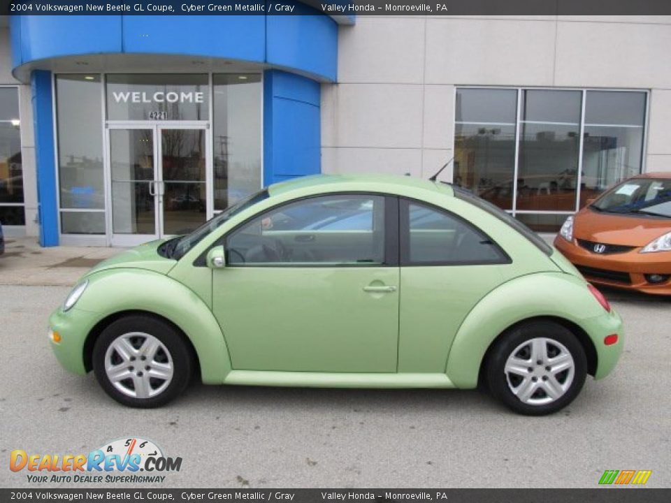 Cyber Green Metallic 2004 Volkswagen New Beetle GL Coupe Photo #3
