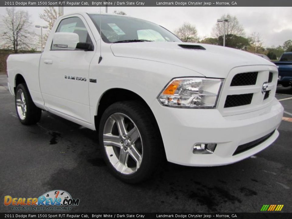Front 3/4 View of 2011 Dodge Ram 1500 Sport R/T Regular Cab Photo #4