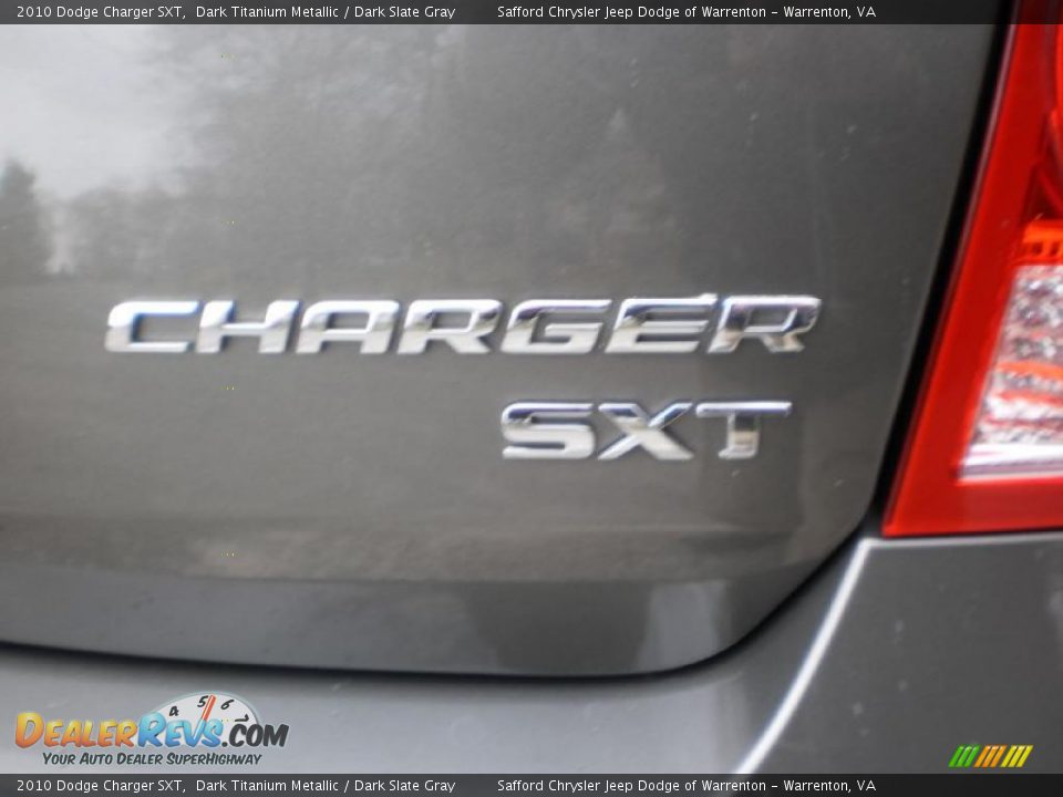 2010 Dodge Charger SXT Dark Titanium Metallic / Dark Slate Gray Photo #11