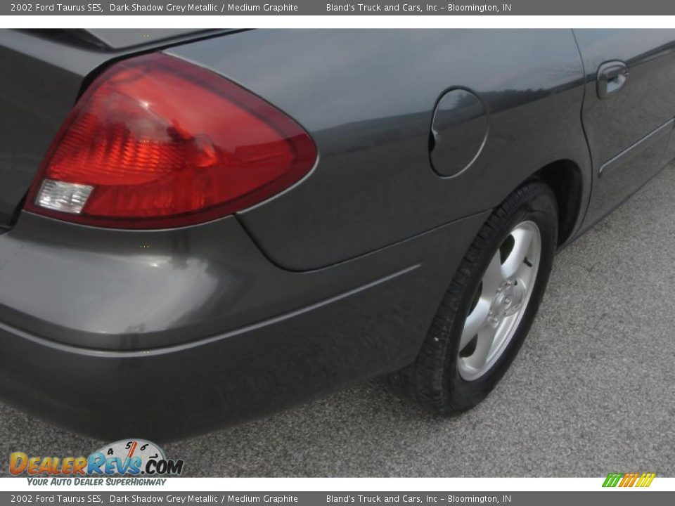 2002 Ford Taurus SES Dark Shadow Grey Metallic / Medium Graphite Photo #4