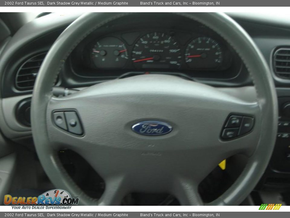 2002 Ford Taurus SES Dark Shadow Grey Metallic / Medium Graphite Photo #30