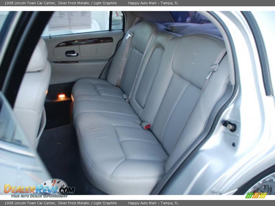 1998 Lincoln Town Car Cartier Silver Frost Metallic / Light Graphite Photo #26