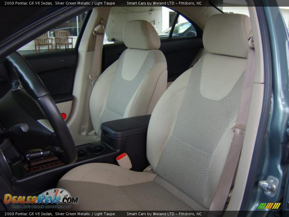 Light Taupe Interior - 2009 Pontiac G6 V6 Sedan Photo #15
