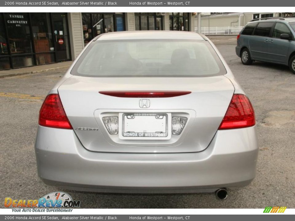 2006 Honda Accord SE Sedan Alabaster Silver Metallic / Black Photo #7