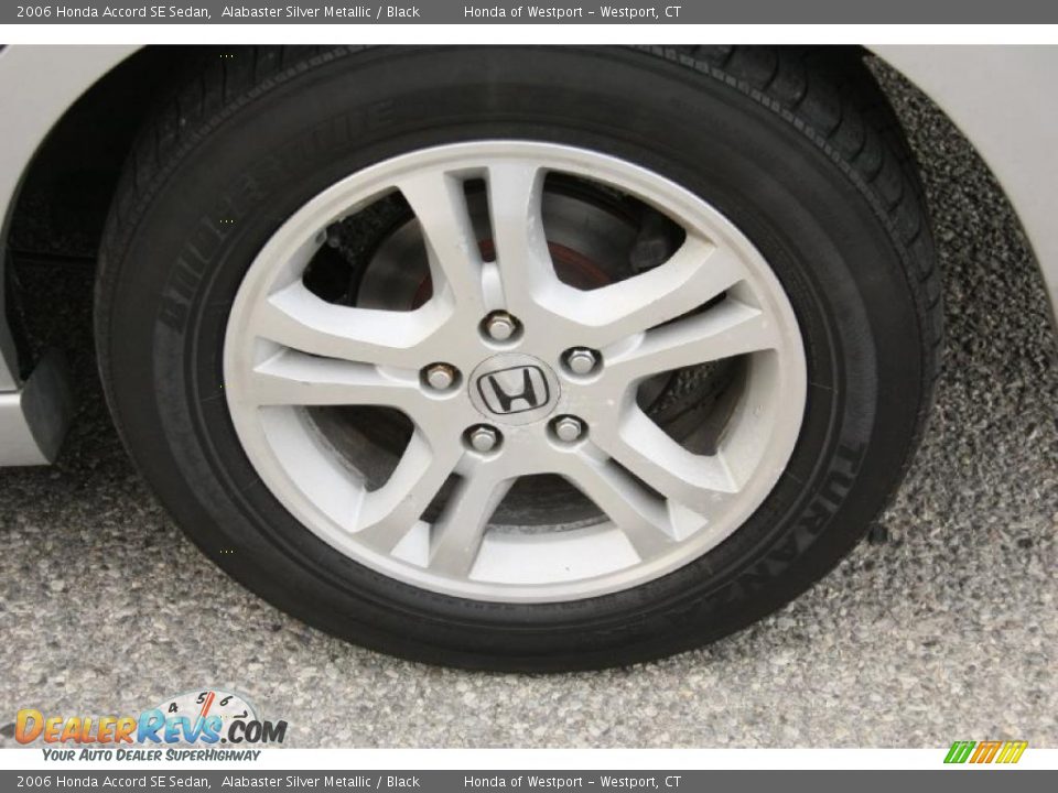 2006 Honda Accord SE Sedan Alabaster Silver Metallic / Black Photo #20