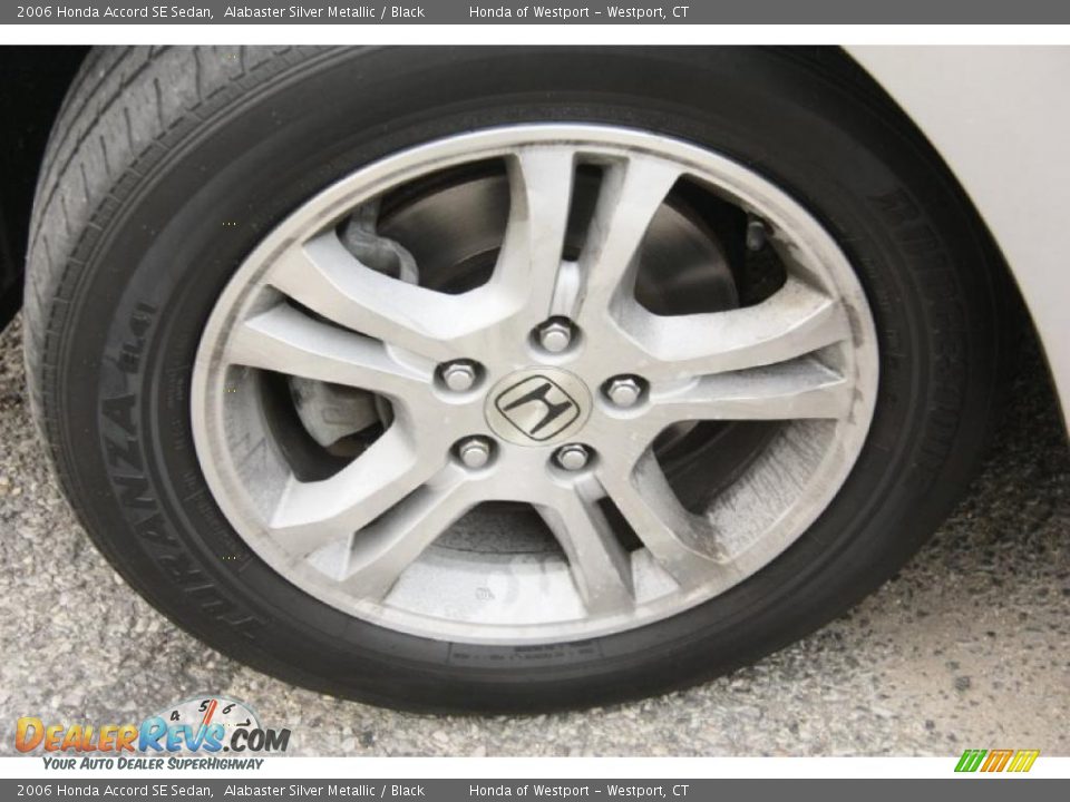 2006 Honda Accord SE Sedan Alabaster Silver Metallic / Black Photo #21