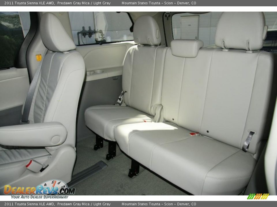 Light Gray Interior - 2011 Toyota Sienna XLE AWD Photo #7