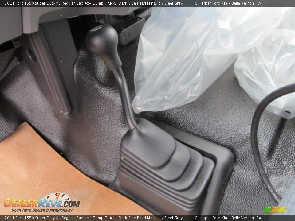 2011 Ford F550 Super Duty XL Regular Cab 4x4 Dump Truck Dark Blue Pearl Metallic / Steel Grey Photo #16