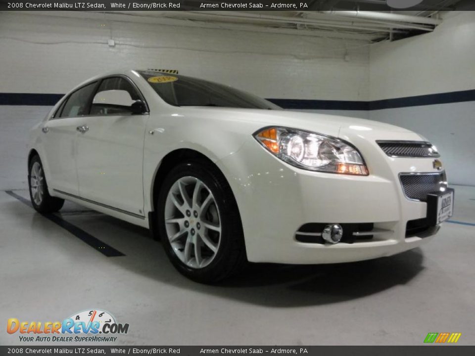 2008 Chevrolet Malibu LTZ Sedan White / Ebony/Brick Red Photo #5