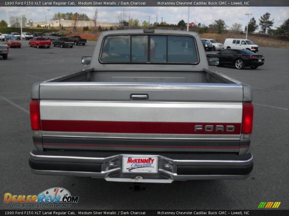 1990 Ford F150 XLT Lariat Regular Cab Medium Silver Metallic / Dark Charcoal Photo #3