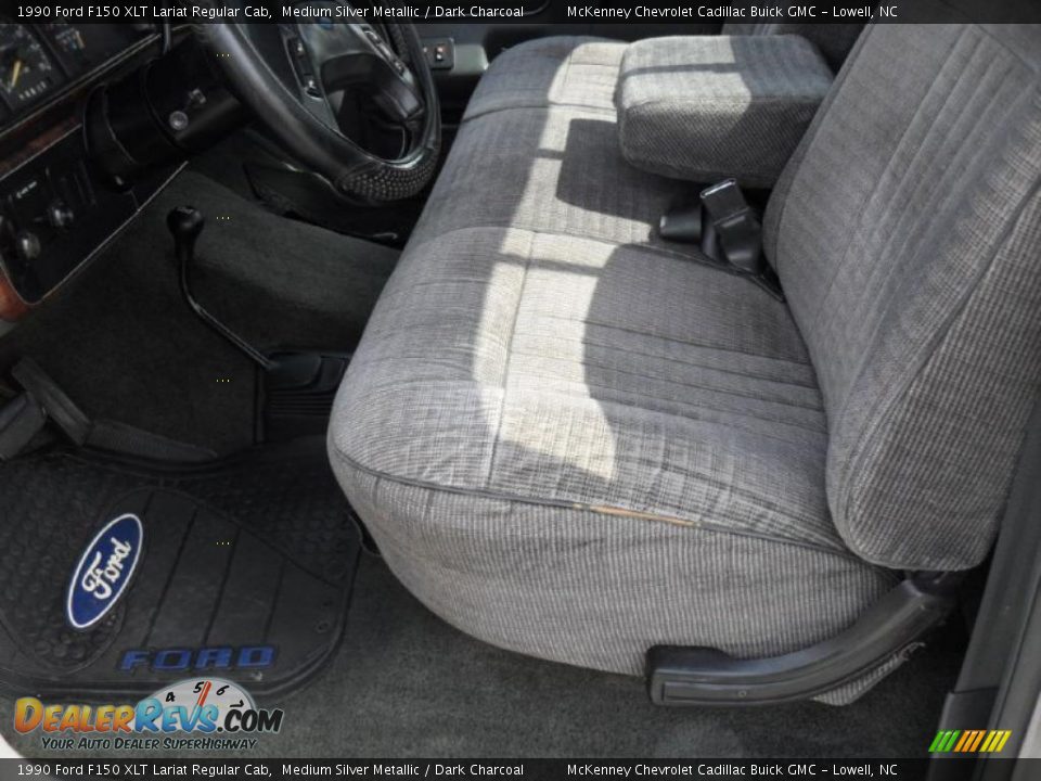 Front Seat of 1990 Ford F150 XLT Lariat Regular Cab Photo #7