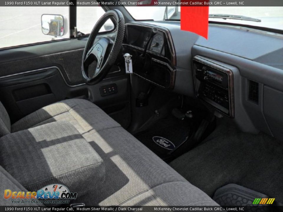 1990 Ford F150 XLT Lariat Regular Cab Medium Silver Metallic / Dark Charcoal Photo #18