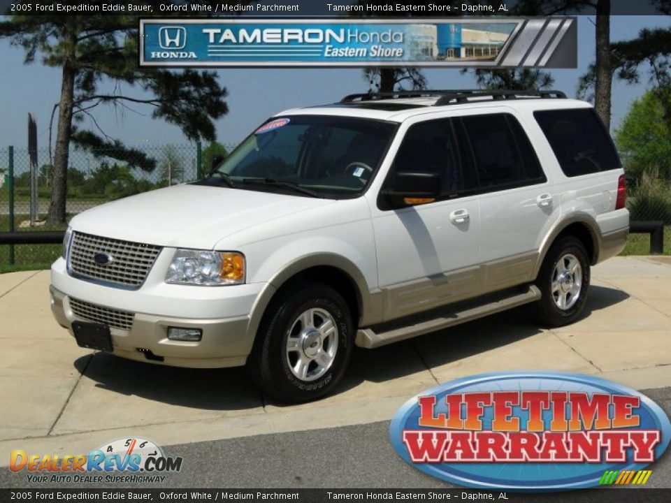 2005 Ford Expedition Eddie Bauer Oxford White / Medium Parchment Photo #1
