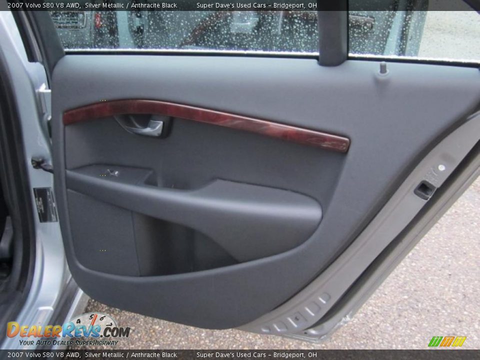 2007 Volvo S80 V8 AWD Silver Metallic / Anthracite Black Photo #17