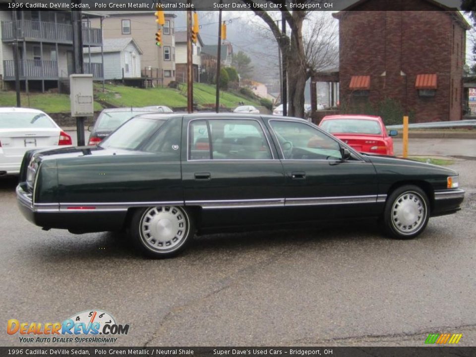 Polo Green Metallic 1996 Cadillac DeVille Sedan Photo #3